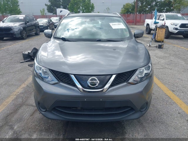JN1BJ1CR0KW337146 Nissan Rogue Sport Sv