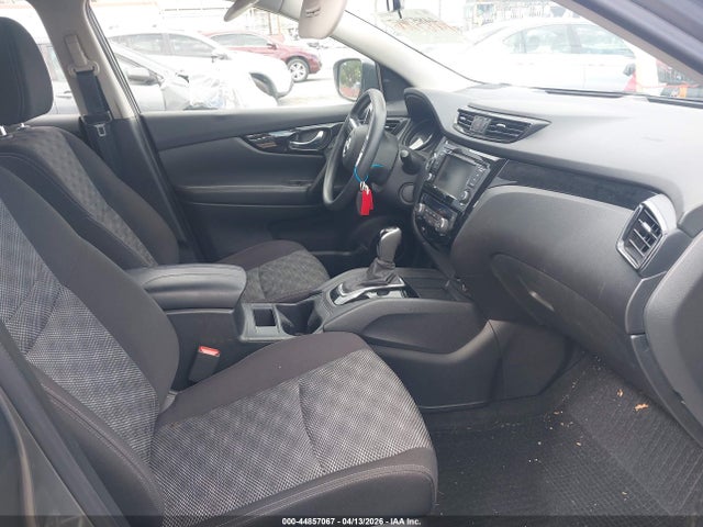 JN1BJ1CR0KW337146 Nissan Rogue Sport Sv