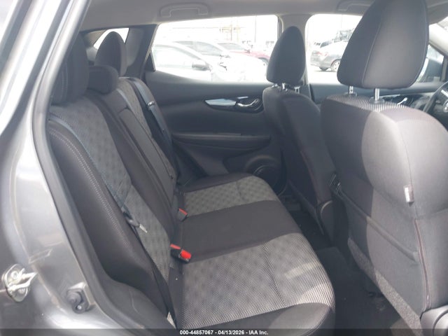 JN1BJ1CR0KW337146 Nissan Rogue Sport Sv
