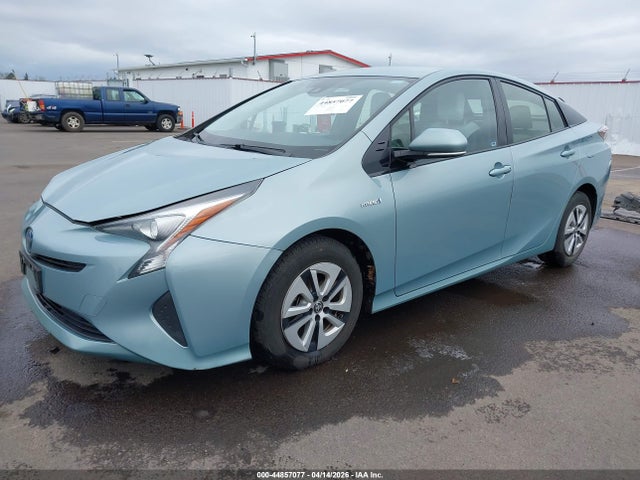 Toyota Prius Four 2017 JTDKARFU0H3535540 Image 2