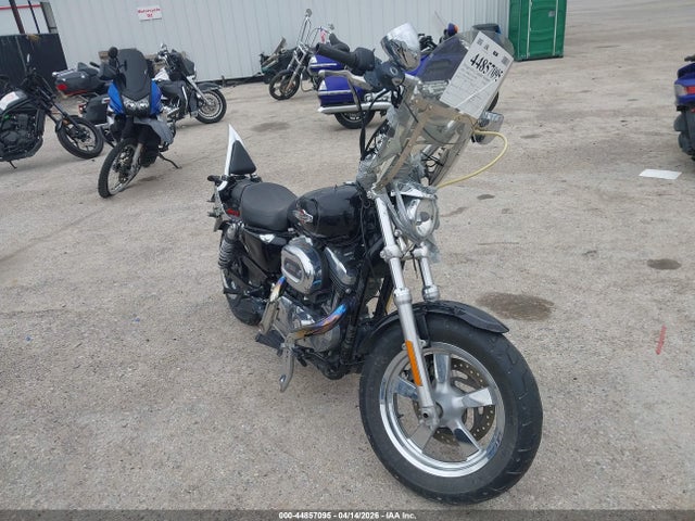 44857095 :رقم المزاد ، 1HD1CT31XGC410250 vin ، 2016 Harley-davidson Xl1200 C مزاد بيع