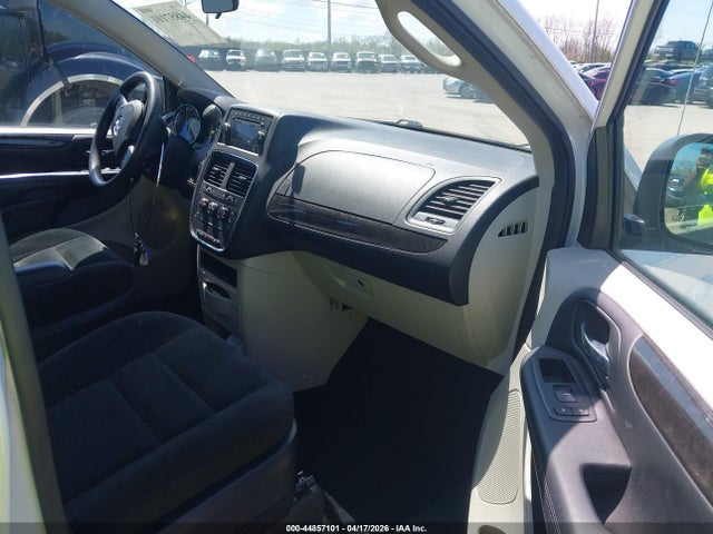 2016 Dodge Grand Caravan American Value Pkg მანქანა იყიდება აუქციონზე, vin: 2C4RDGBG5GR256231, აუქციონის ნომერი: 44857101