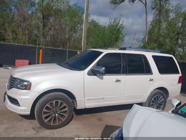 Aukcja sprzedaży 2015 Lincoln Navigator, vin: 5LMJJ2JT3FEJ03245, numer aukcji: 44857103