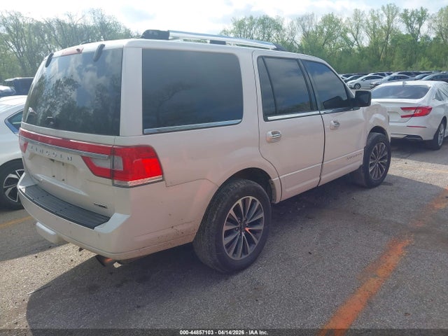 44857103 :رقم المزاد ، 5LMJJ2JT3FEJ03245 vin ، 2015 Lincoln Navigator مزاد بيع