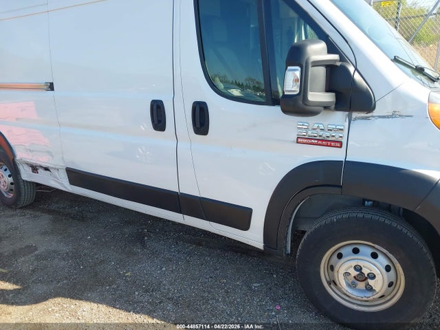 2022 Ram Promaster 3500 Cargo Van High Roof 159 Wb Ext მანქანა იყიდება აუქციონზე, vin: 3C6MRVJG2NE140329, აუქციონის ნომერი: 44857114