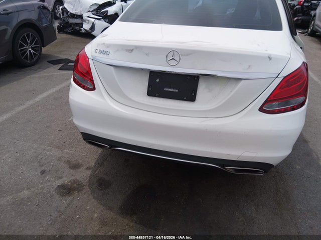 44857121 :رقم المزاد ، 55SWF4JB7JU268786 vin ، 2018 Mercedes-benz C 300 مزاد بيع
