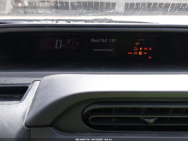 Toyota Prius C One 2015 JTDKDTB34F1115144 Image 7