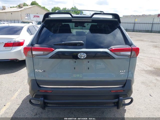 2T3A1RFV0NW265240 Toyota Rav4 Xle Premium