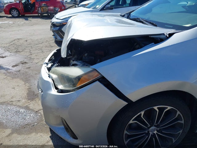 Toyota Corolla S Plus 2015 5YFBURHE4FP180504 Image 18