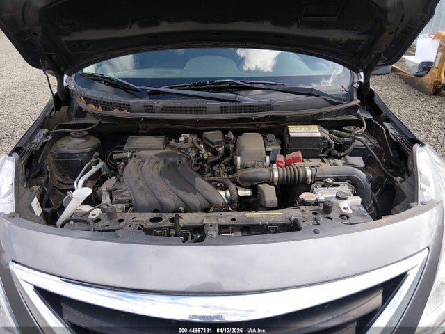 3N1CN7AP1KL824973 Nissan Versa 1.6 Sv