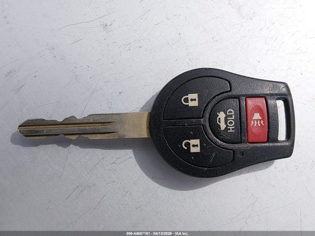 3N1CN7AP1KL824973 Nissan Versa 1.6 Sv