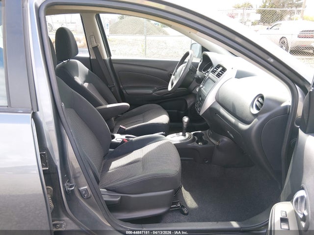 3N1CN7AP1KL824973 Nissan Versa 1.6 Sv