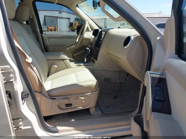 2006 FORD EXPLORER 1FMEU65E76UB29626 Photo 4