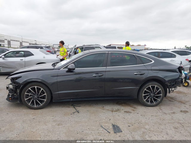 Aukcja sprzedaży 2021 Hyundai Sonata Limited, vin: 5NPEH4J27MH068634, numer aukcji: 44857203