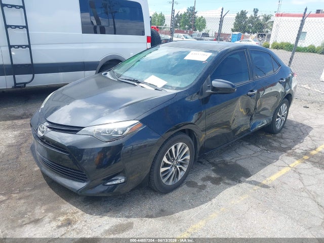 Toyota Corolla Xle 2018 5YFBURHE4JP824043 Image 2