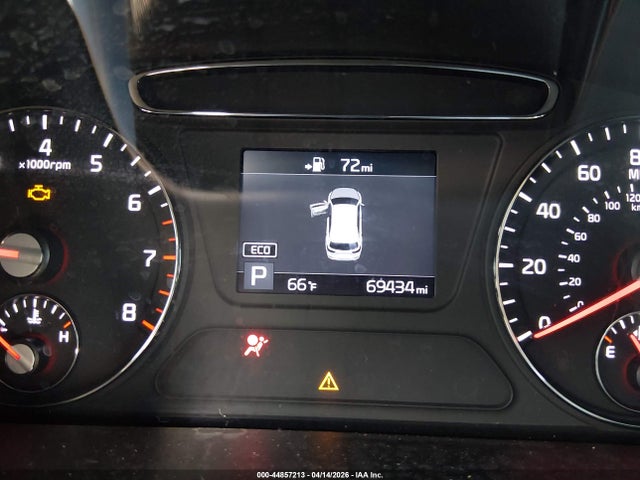 5XYPG4A58LG638037 KIA Sorento 3.3l S