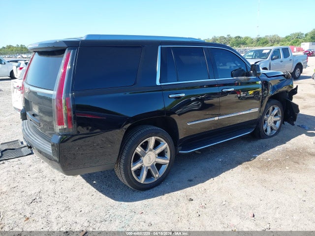 2017 Cadillac Escalade Luxury მანქანა იყიდება აუქციონზე, vin: 1GYS3BKJ9HR324308, აუქციონის ნომერი: 44857225