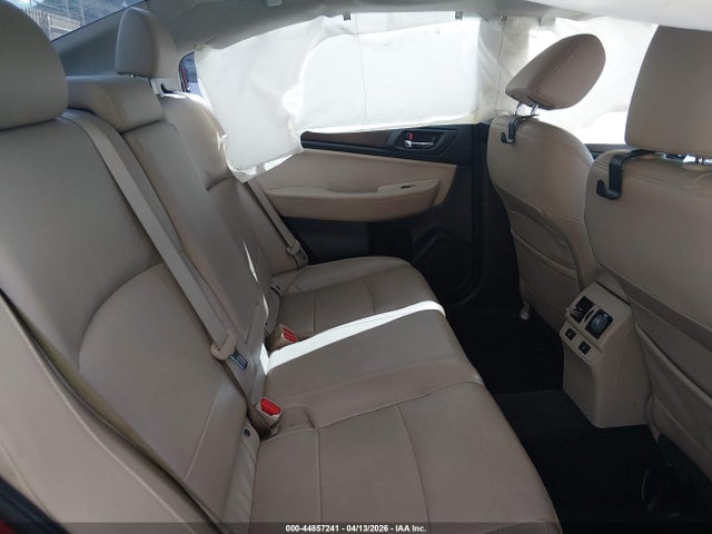 Продажа на аукционе авто 2015 Subaru Legacy 2.5i Limited, vin: 4S3BNAL67F3010399, номер лота: 44857241