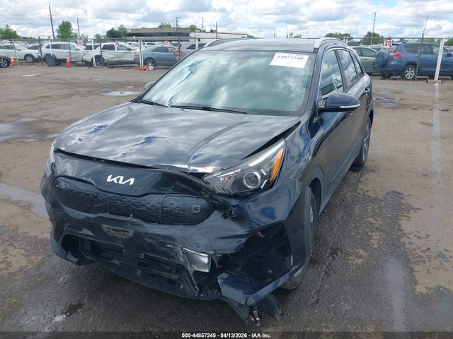 KIA Niro Ev Ex 2022 KNDCC3LG4N5142828 Image 2
