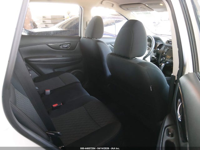 Nissan ROGUE S 2018 5N1AT2MT1JC841641 Image 8