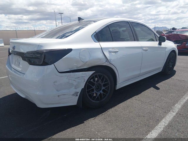 4S3BNAF64H3023528 Subaru Legacy 2.5i Premium