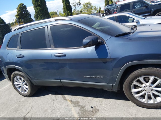 2020 Jeep Cherokee Latitude Fwd მანქანა იყიდება აუქციონზე, vin: 1C4PJLCB1LD528220, აუქციონის ნომერი: 44857311