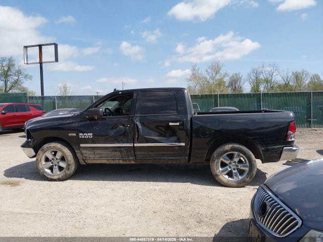 Продажа на аукционе авто 2017 Ram 1500 Big Horn  4x4 5'7 Box, vin: 3C6RR7LT3HG525743, номер лота: 44857319
