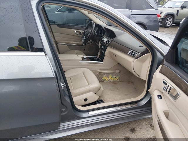 2015 MERCEDES-BENZ E 350 WDDHF5KB0FB144065 Photo 4