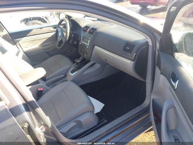 44857357 :رقم المزاد ، 3VWSF71K37M098624 vin ، 2007 Volkswagen Jetta 2.5 مزاد بيع