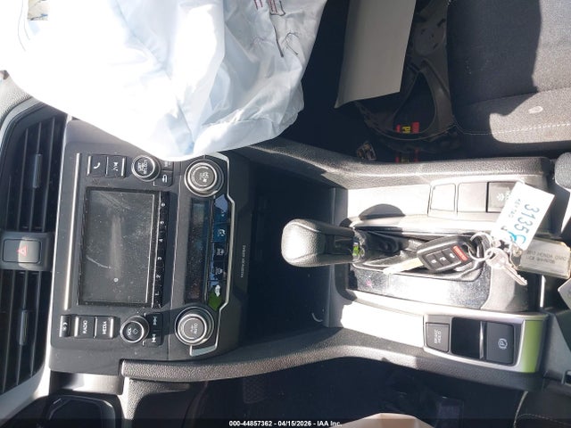 Honda Civic Lx 2017 2HGFC2F52HH547697 Image 11