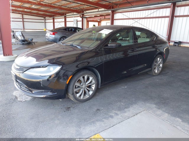 Chrysler 200 S 2015 1C3CCCBB2FN737446 Image 2