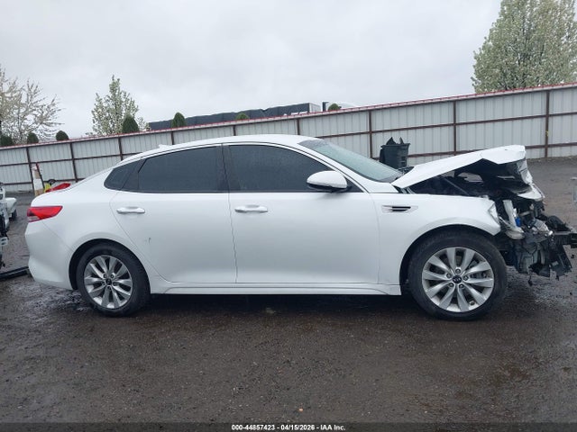 5XXGT4L34HG163635 KIA Optima Lx