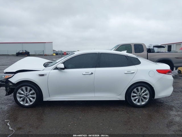 5XXGT4L34HG163635 KIA Optima Lx