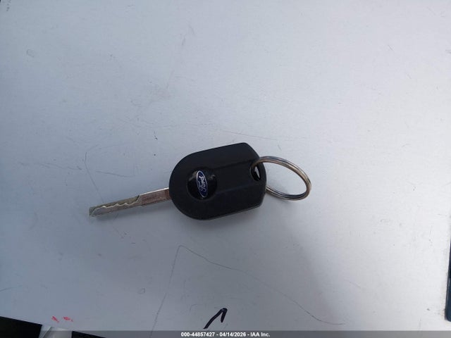 1FMCU0GX8FUA43566 Ford ESCAPE SE