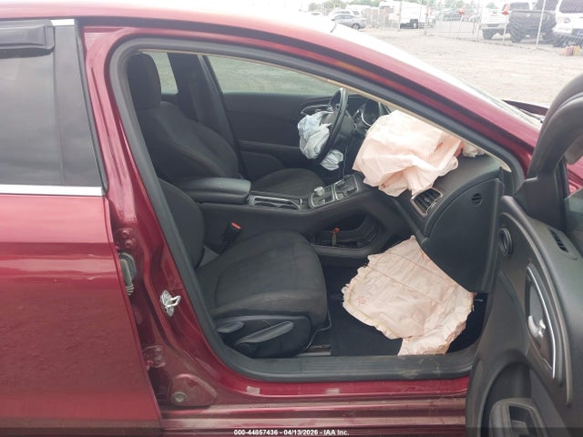 44857436 :رقم المزاد ، 1C3CCCAB3FN694690 vin ، 2015 Chrysler 200 Limited مزاد بيع