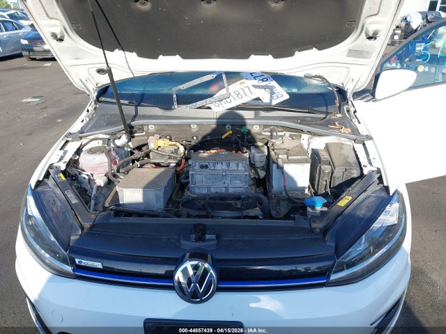WVWKR7AU4KW918018 Volkswagen E-golf Se