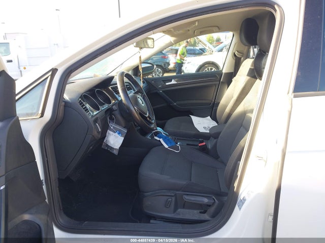 WVWKR7AU4KW918018 Volkswagen E-golf Se