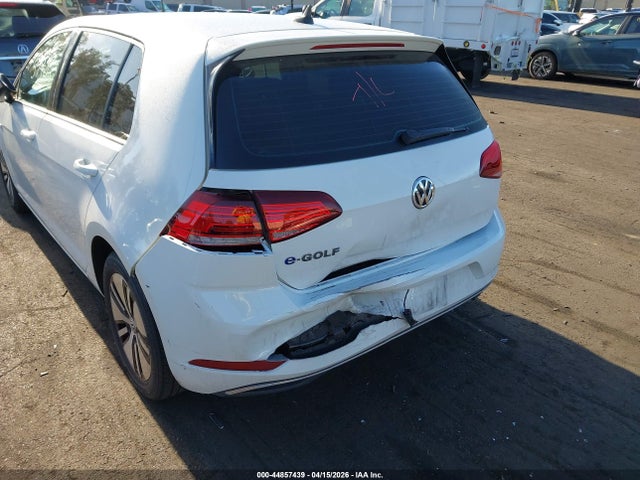 WVWKR7AU4KW918018 Volkswagen E-golf Se