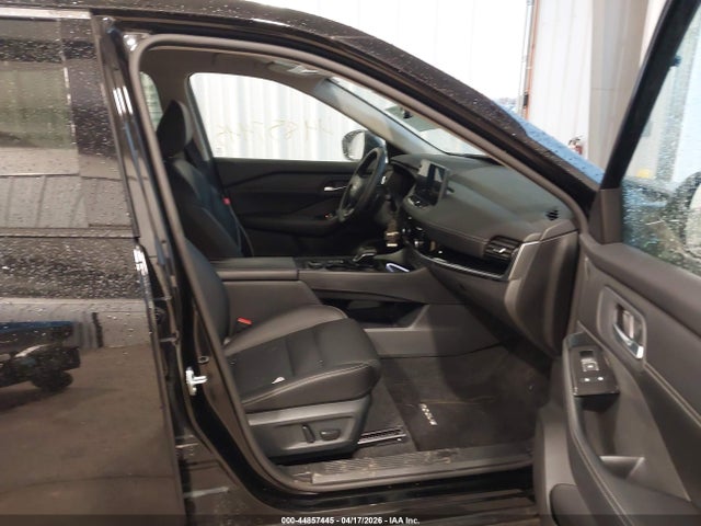 Nissan Rogue Sl Intelligent Awd 2025 5N1BT3CB3SC823730 Image 5