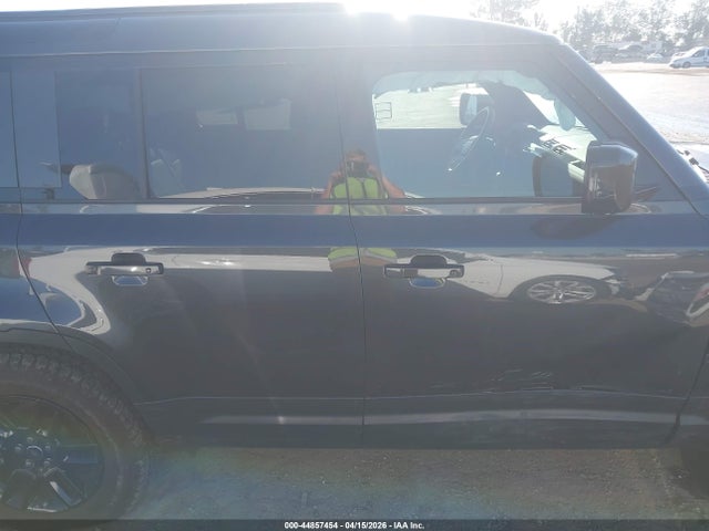 SALEJ7EX5S2374508 Land Rover Defender 110 P300