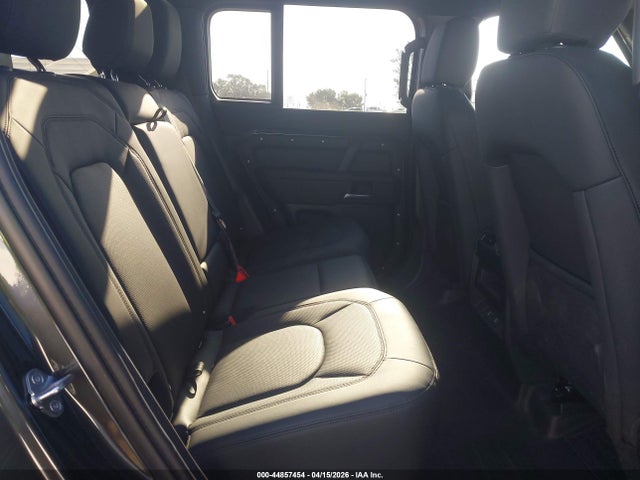SALEJ7EX5S2374508 Land Rover Defender 110 P300