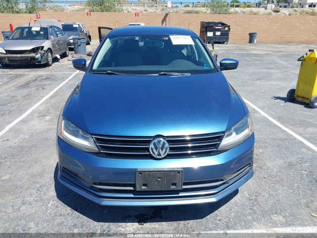 3VW2B7AJ8HM294403 Volkswagen Jetta 1.4t S