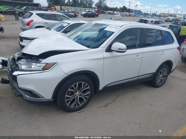 Продаж на аукціоні авто 2016 Mitsubishi Outlander Se, vin: JA4AD3A36GZ009904, номер лоту: 44857466