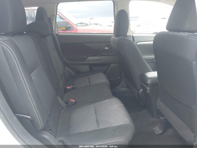 Продаж на аукціоні авто 2016 Mitsubishi Outlander Se, vin: JA4AD3A36GZ009904, номер лоту: 44857466
