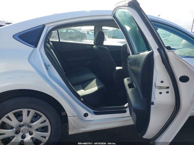 Продаж на аукціоні авто 2011 Mazda Mazda6 I Sport, vin: 1YVHZ8BH8B5M16758, номер лоту: 44857511