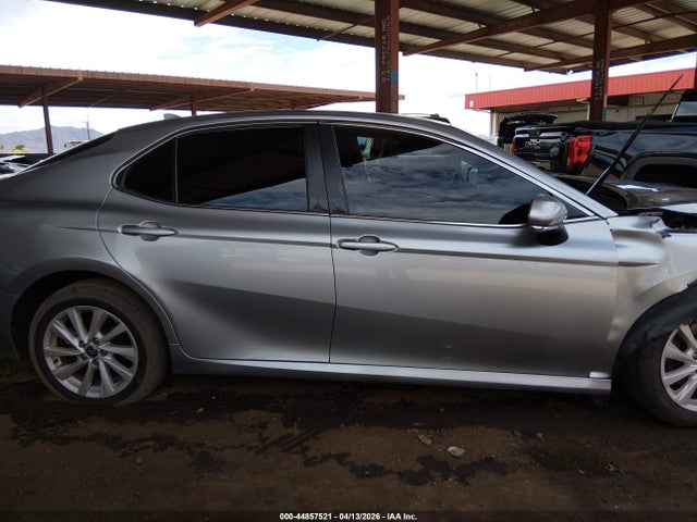 4T1R11AK8MU474623 Toyota CAMRY LE