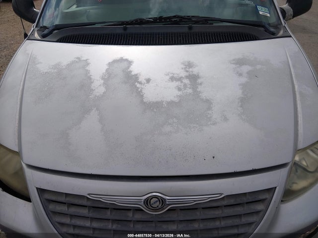 44857530 :رقم المزاد ، 1C4GJ25B12B552292 vin ، 2002 Chrysler Voyager مزاد بيع