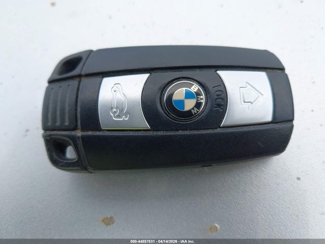 2012 BMW X5 5UXZW0C5XCL668712 Photo 10