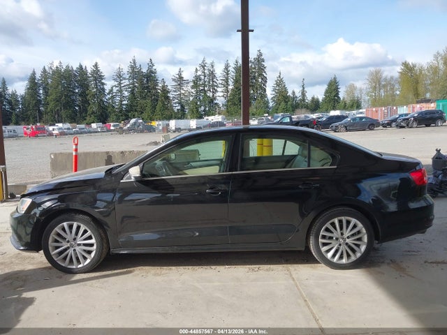 Продажа на аукционе авто 2015 Volkswagen Jetta 1.8t Se, vin: 3VWD07AJ9FM214635, номер лота: 44857567