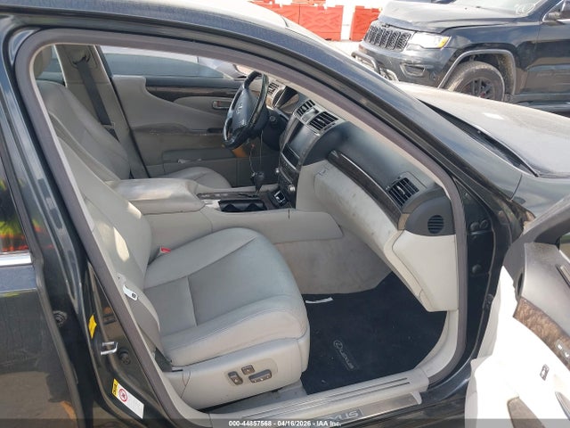 Продажа на аукционе авто 2011 Lexus Ls 460, vin: JTHBL5EF1B5106861, номер лота: 44857568